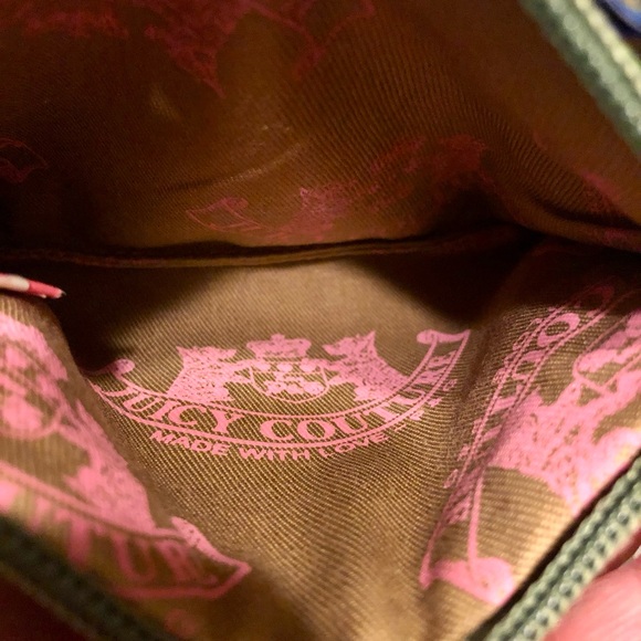 ๐ *VINTAGE* JUICY COUTURE LIGHT GREEN CHANGE POUCH W/ ZIPPER! ๐ - Picture 5 of 7